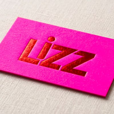 Fluor Hotfoil Liggend Lizz