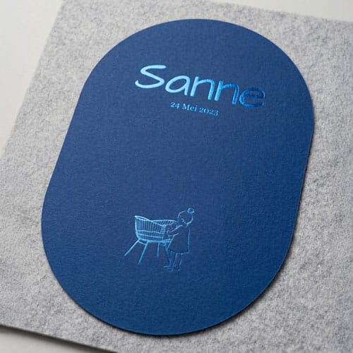 Voorzijde Geboortekaartje Sanne Amethyst